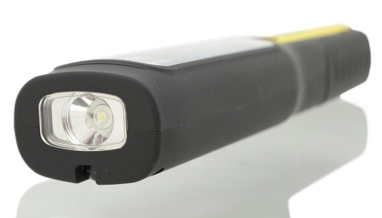 Svítilna montážní LED 120/300lm nabíjecí