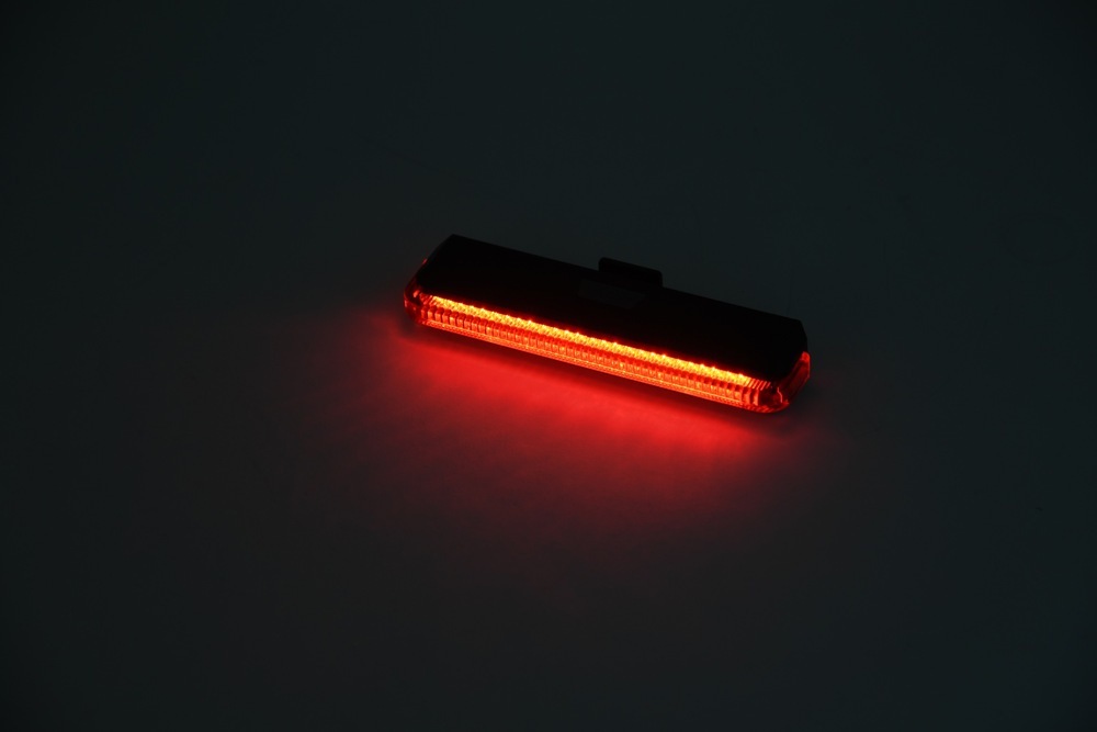 Cyklosvětlo zadní COB LED 60lm červené 4 funkce